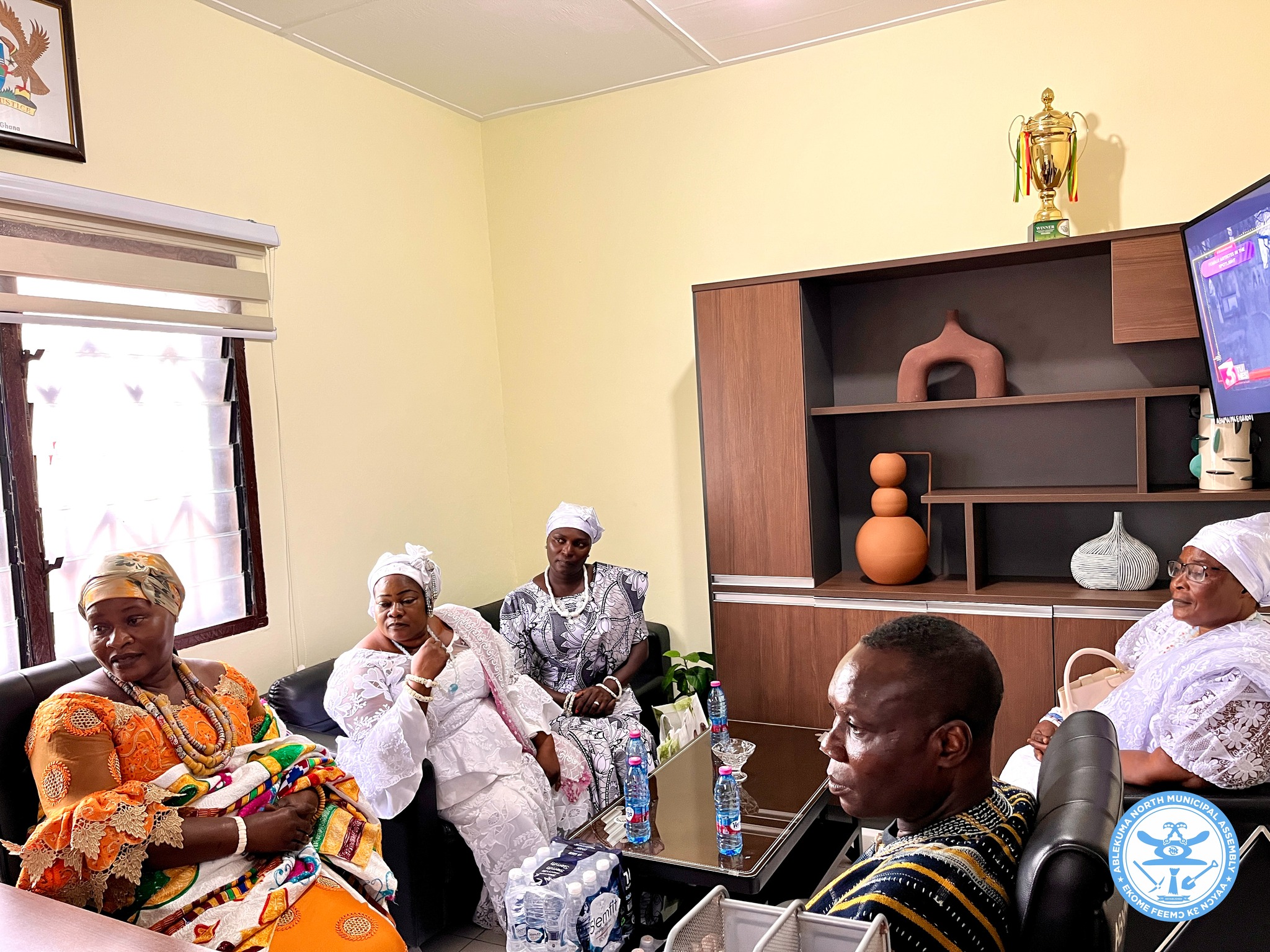 Sempe Divisional Queen Mother Paid a Courtesy Call on AbNMA MCE